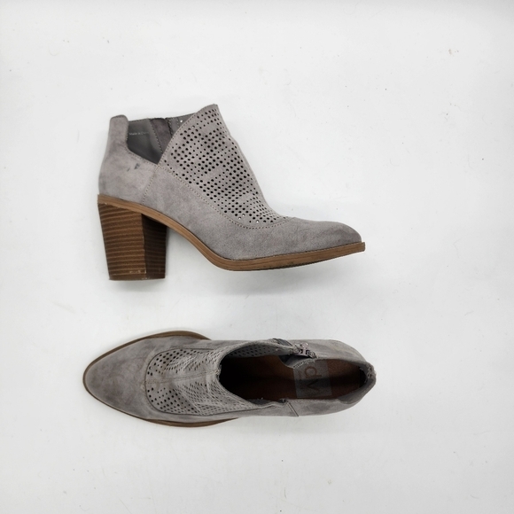 Dolce Vita Suede Ankle Bootie Heels Size 8.5M Shoes Grey - Picture 3 of 15